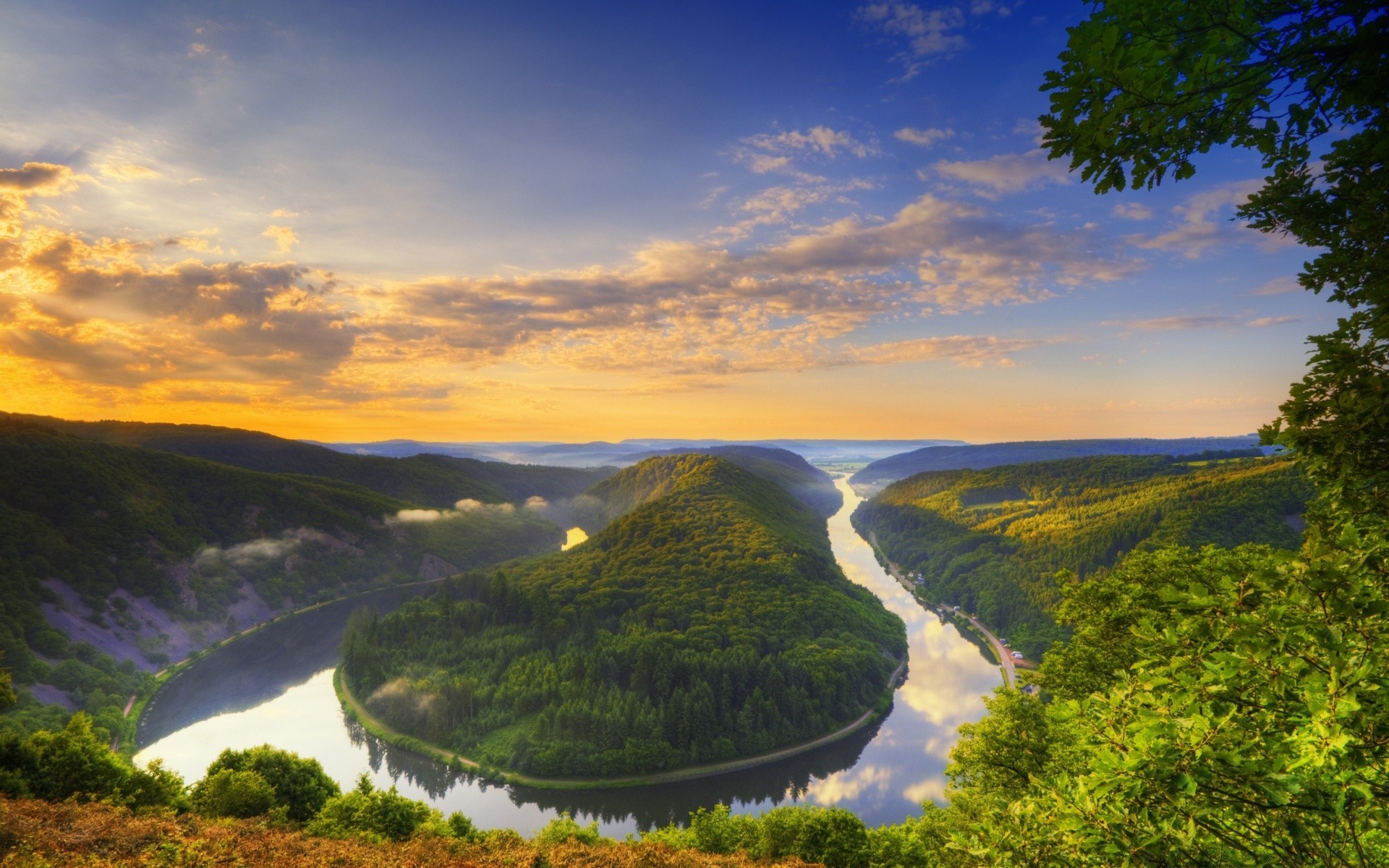 річки ставки і струмки ставків і струмків подорожі води природа пейзаж небо на відкритому повітрі дерево гори річка деревини мальовничий захід трава