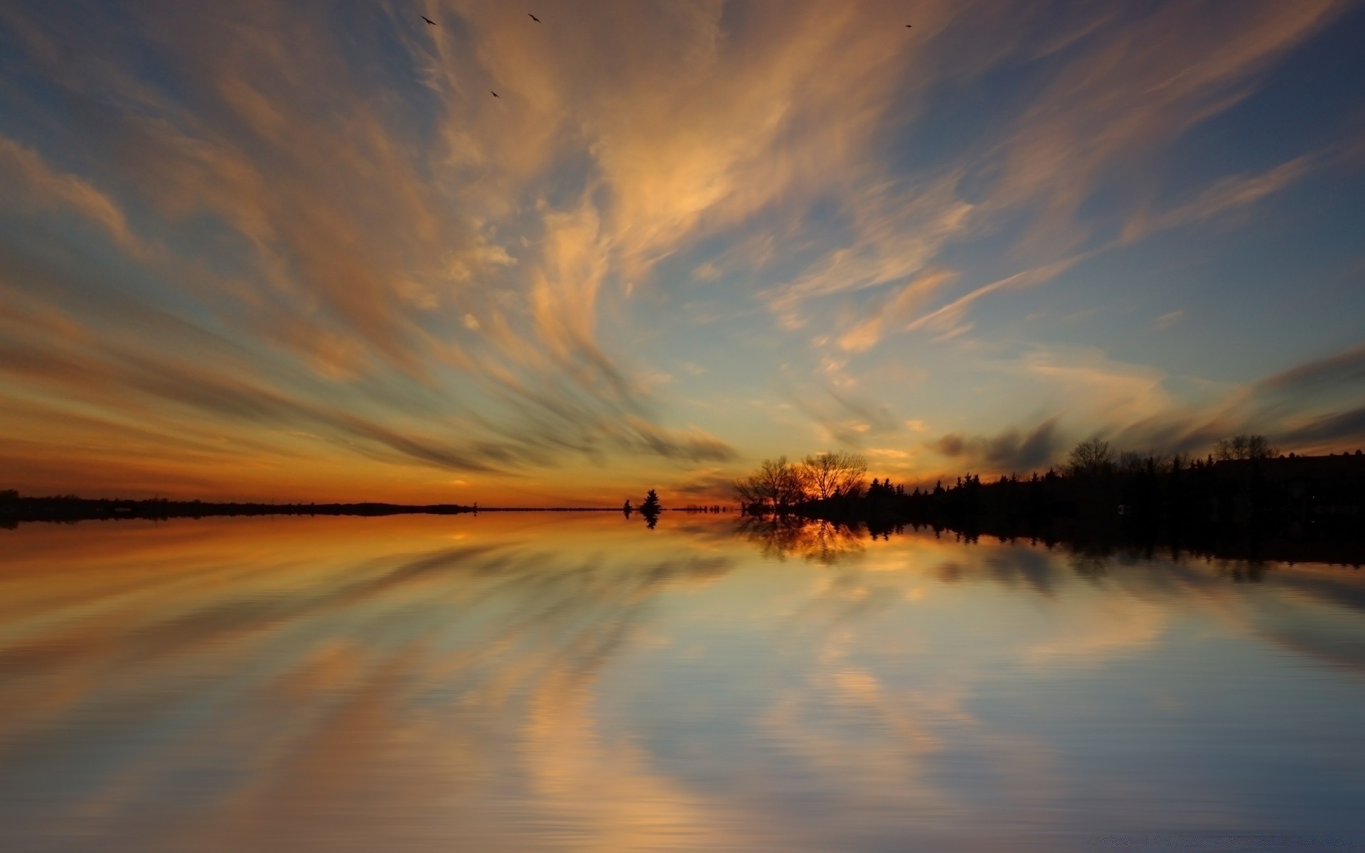 cielo tramonto alba paesaggio sera cielo sole crepuscolo acqua riflessione natura luce bel tempo lago