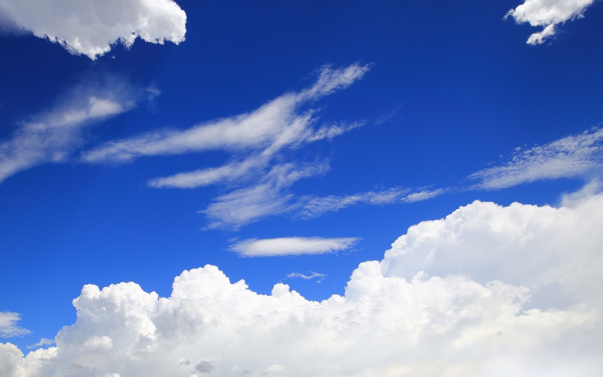 ciel nature été ciel en plein air beau temps vers le bas météo soleil ciel météorologie lumière du jour haute nuageux lumière espace atmosphère scénique paysage nuage