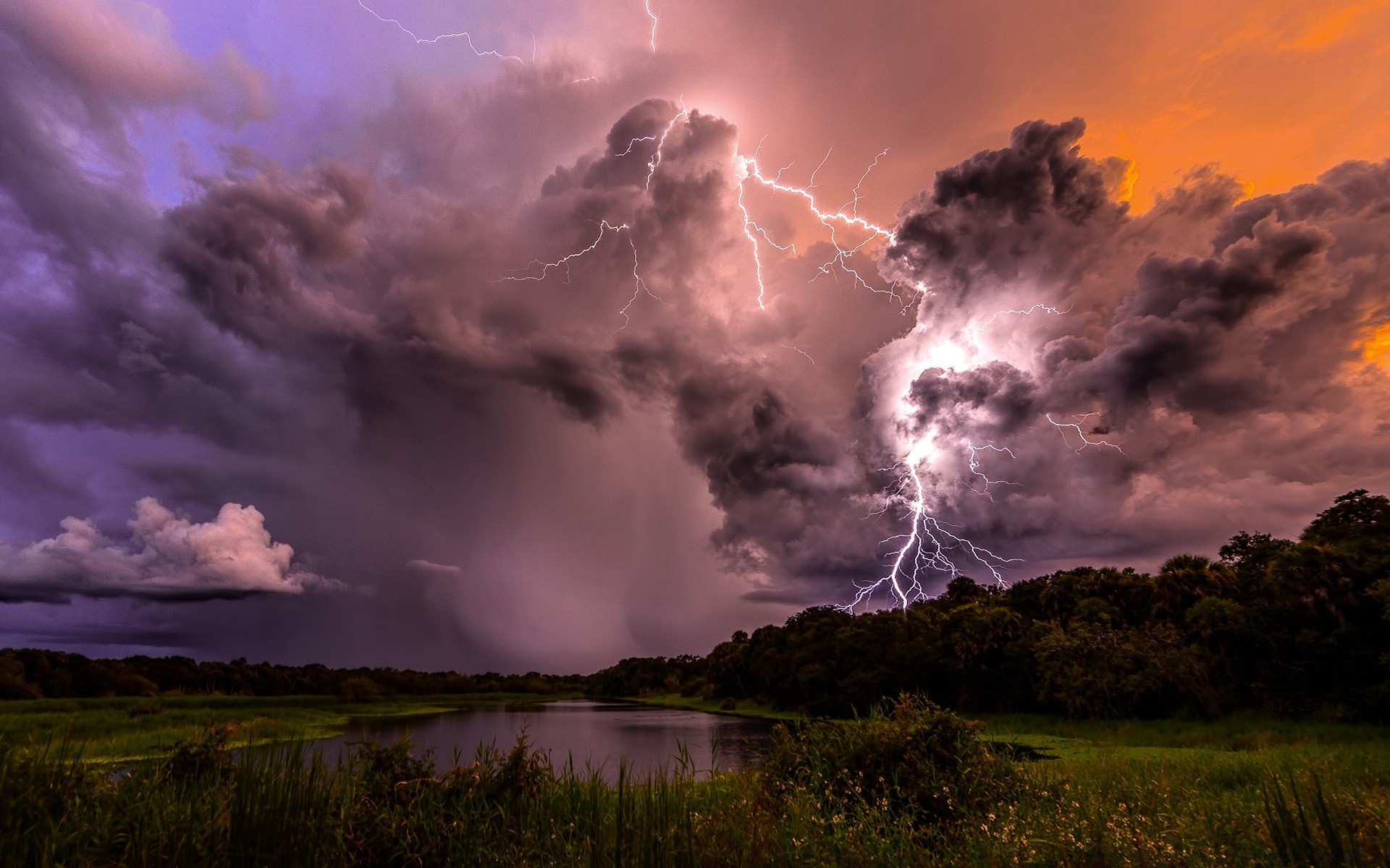 himmel sturm sonnenuntergang landschaft himmel natur gewitter dramatisch regen blitzschlag dämmerung donner wolke sonne wetter wasser dunkel abend dämmerung