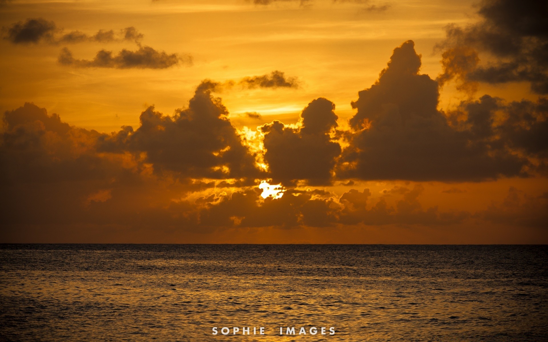 cielo puesta de sol sol amanecer anochecer agua buen tiempo naturaleza al aire libre verano cielo noche mar