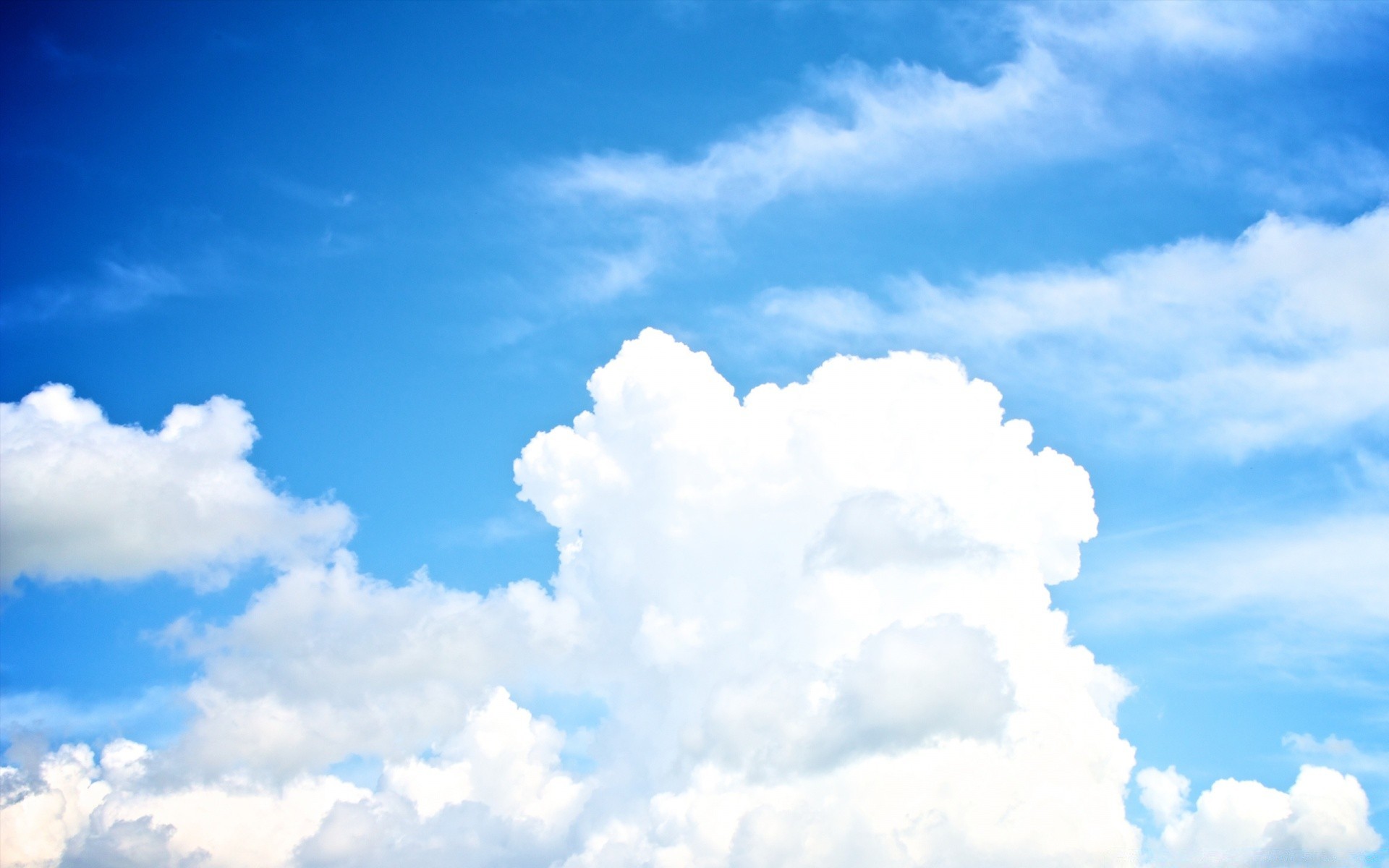 cielo naturaleza cielo verano abajo cielo buen tiempo alta meteorología tiempo sol al aire libre espacio nube luz nublado atmósfera brillante nublado luz del día