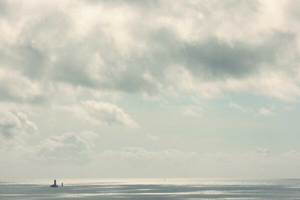 Landscape of the confluence of sky and water