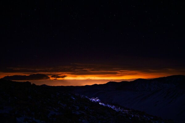 A gloomy sky with the last rays of sunset