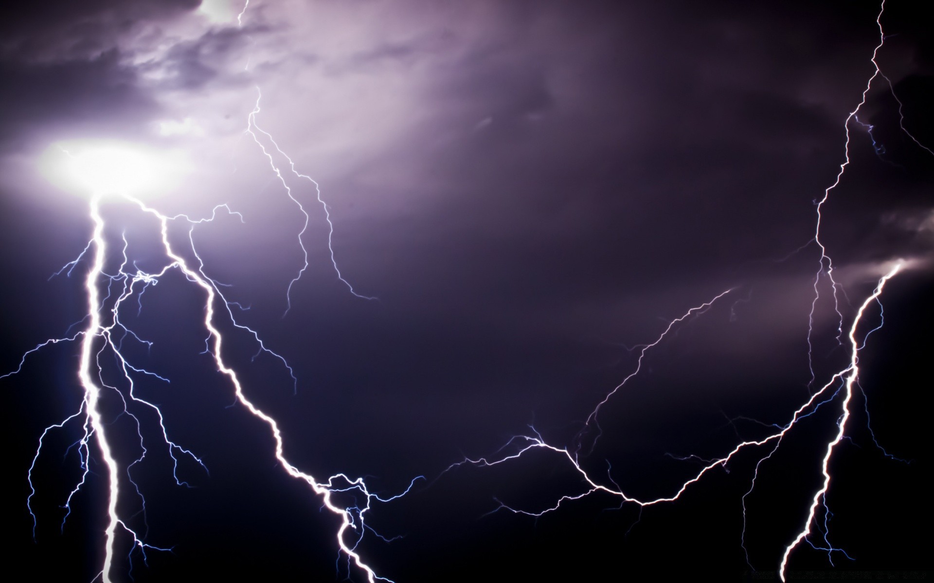 himmel blitz thunderbolt gewitter donner sturm blitz gefahr schlag regen dunkel blendung katastrophe beleuchtung summen dramatisch sonnenuntergang entladung tornado himmel