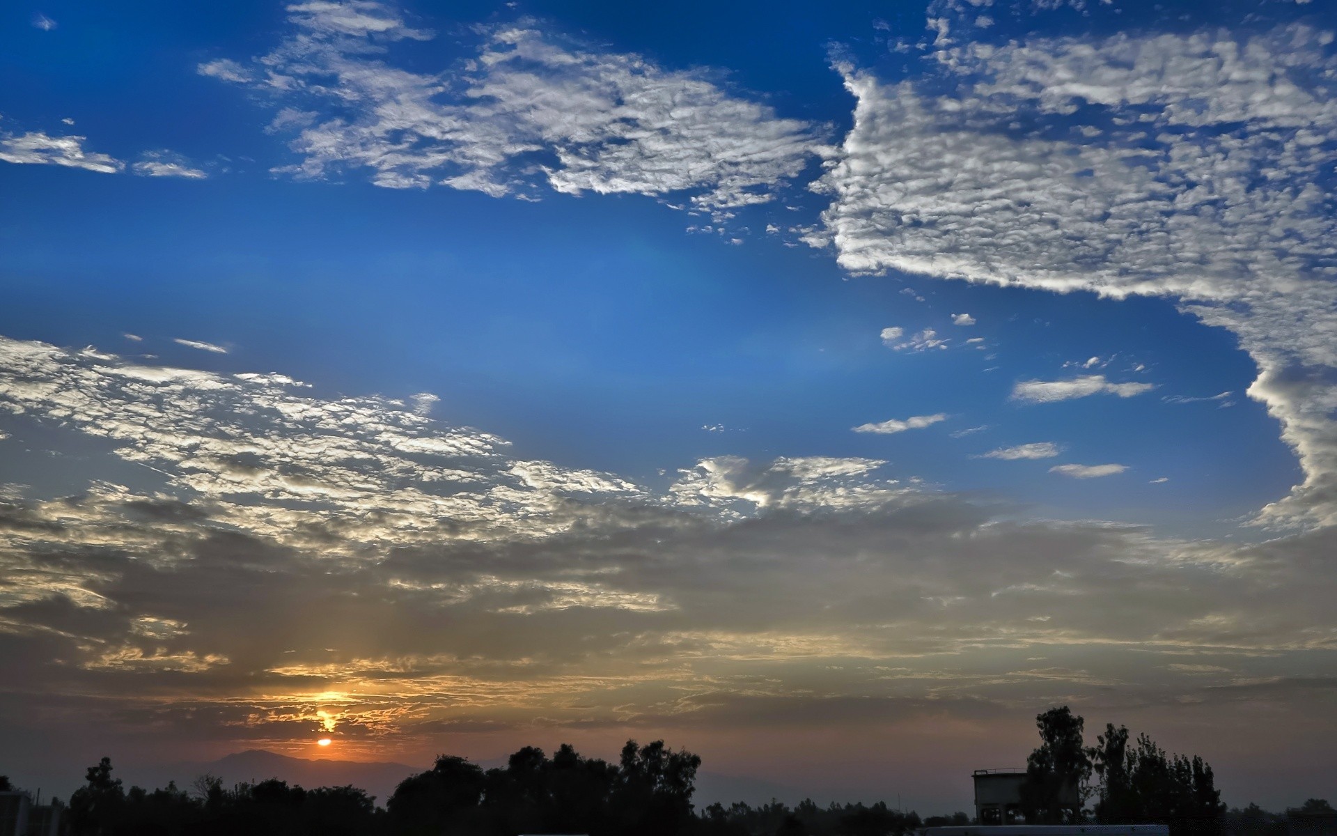 the sky sky sunset nature outdoors landscape dawn sun daylight light weather summer evening fair weather dusk travel storm rain scenic cloud