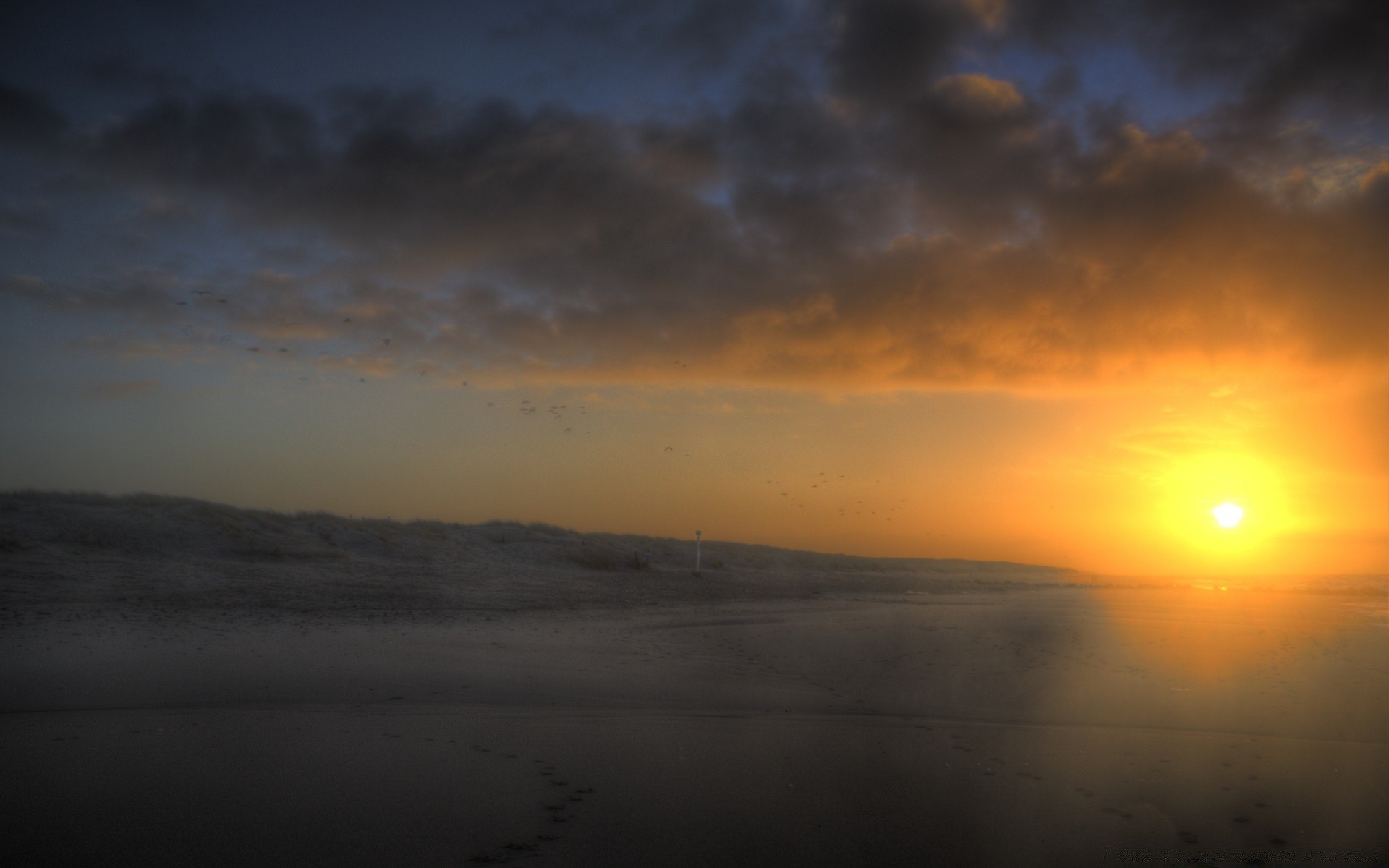 ciel coucher de soleil soleil aube paysage soir ciel crépuscule nature eau mer plage lumière beau temps lac brouillard océan lune météo