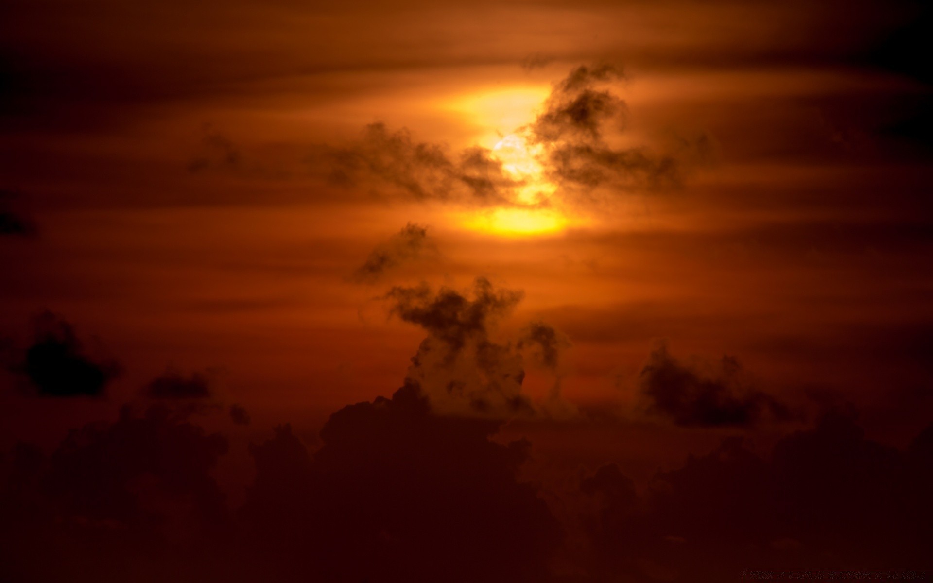 céu pôr do sol noite iluminado amanhecer luz silhueta sol paisagem crepúsculo céu ao ar livre natureza bom tempo