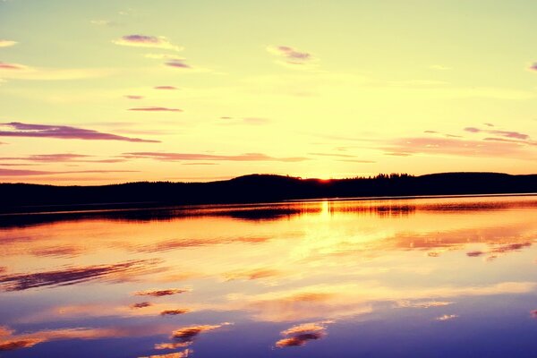 Paysages du coucher du soleil et de l aube du soir