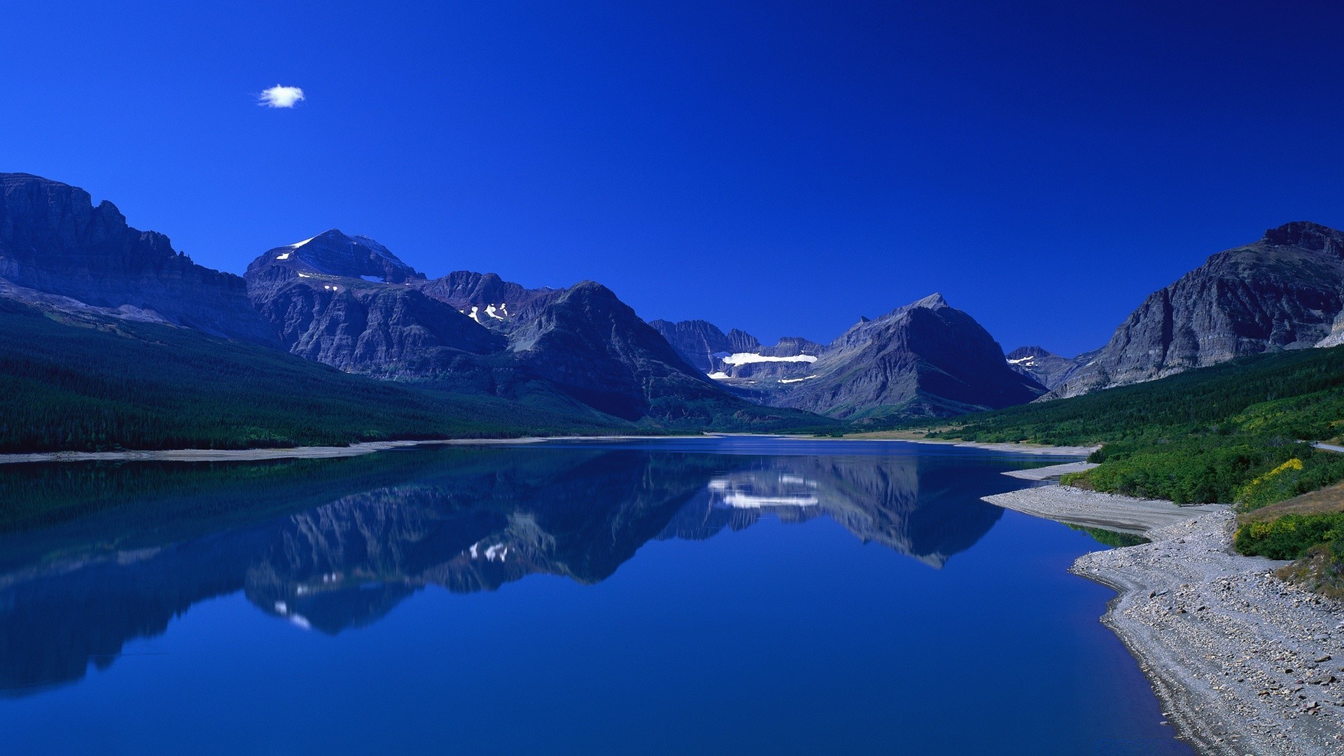 lago viajes agua al aire libre montañas nieve naturaleza paisaje cielo luz del día escénico