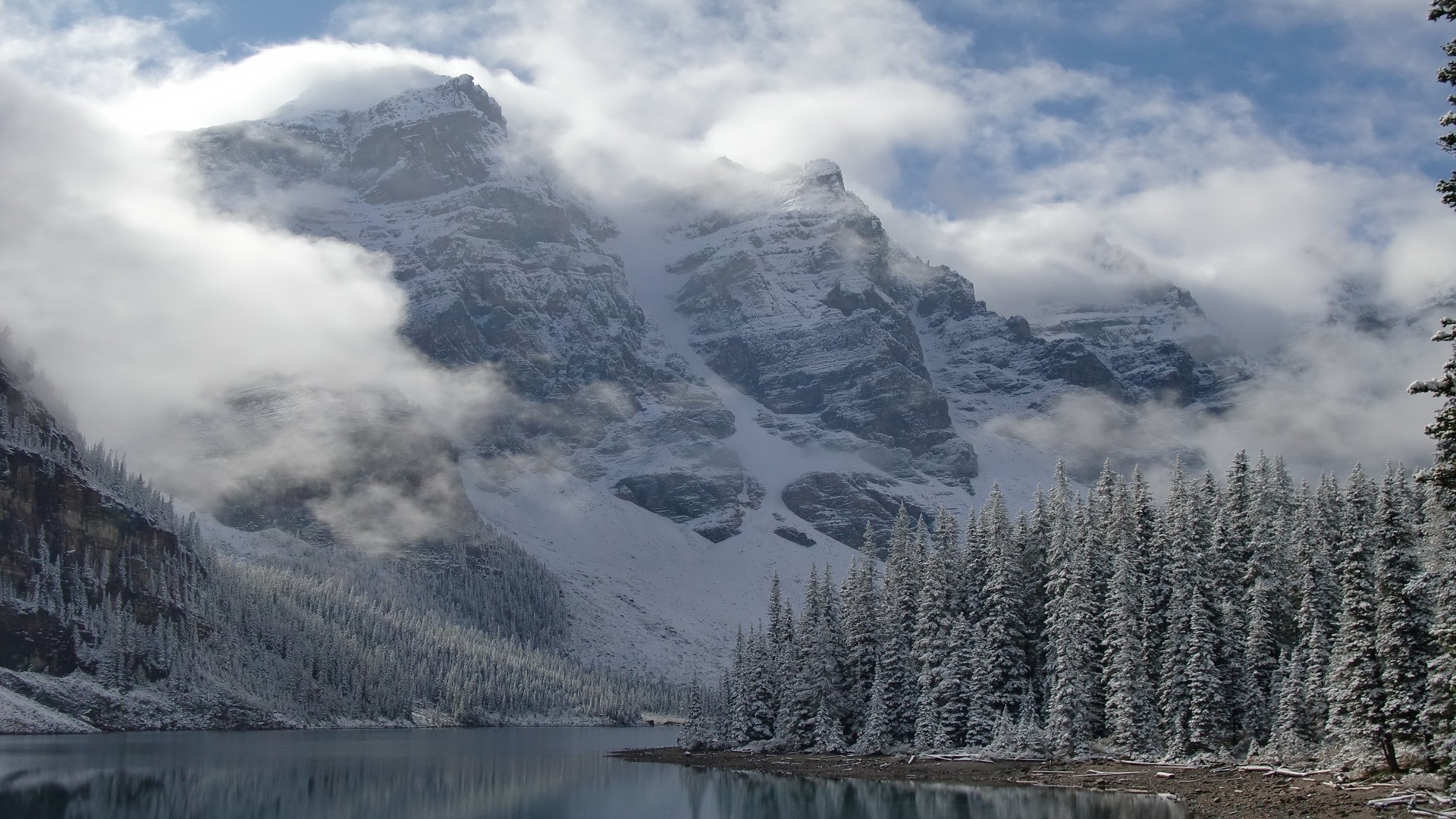 lac neige montagnes paysage voyage nature ciel glace scénique hiver à l extérieur pic de montagne bois eau froid