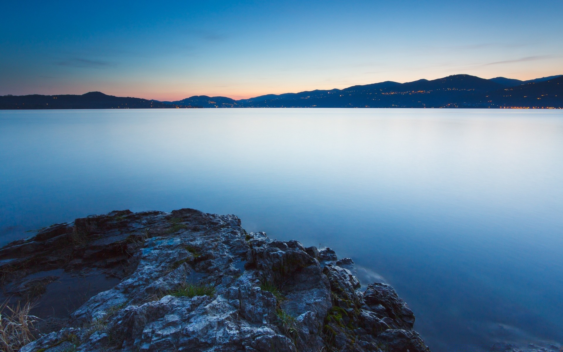 lago acqua paesaggio cielo viaggi natura montagna riflessione mare mare tramonto all aperto paesaggio isola alba scenico