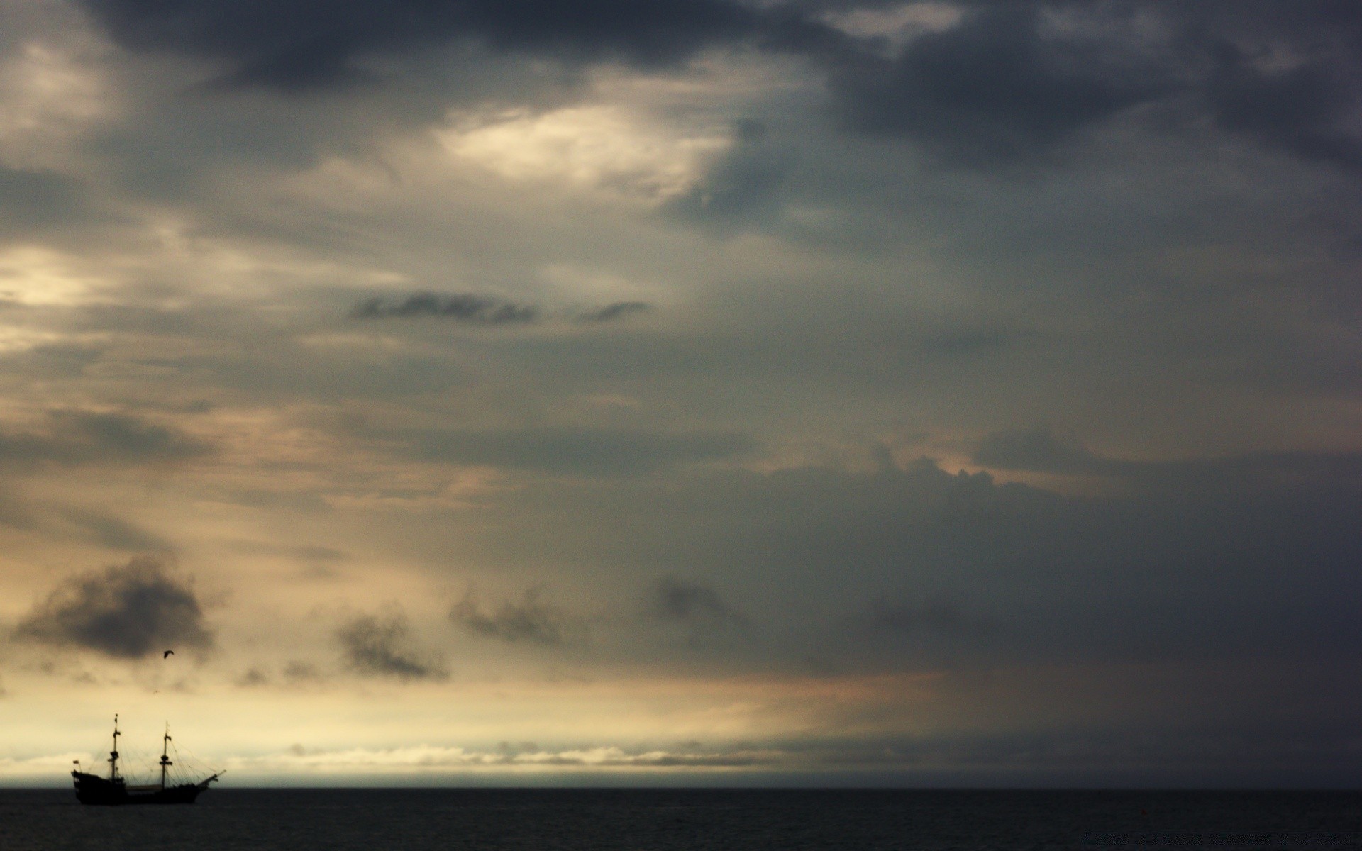 ciel eau coucher de soleil ciel mer tempête plage océan paysage soleil nature aube crépuscule soir pluie lumière à l extérieur sombre paysage voyage