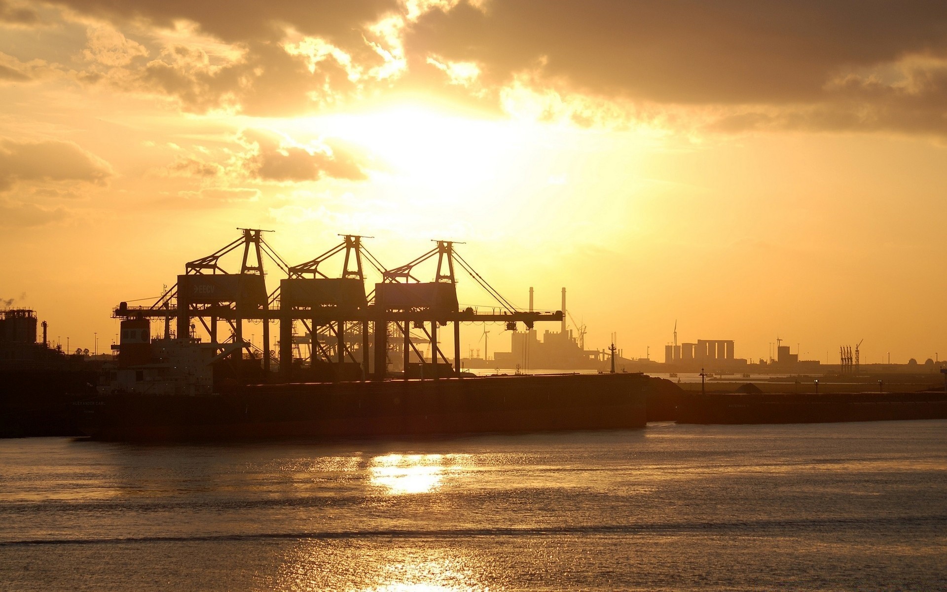 cielo acqua mare tramonto molo industria porto sistema di trasporto moto d acqua nave organizzazione oceano spedizione barca auto alba porto cielo nave da carico organizzazione