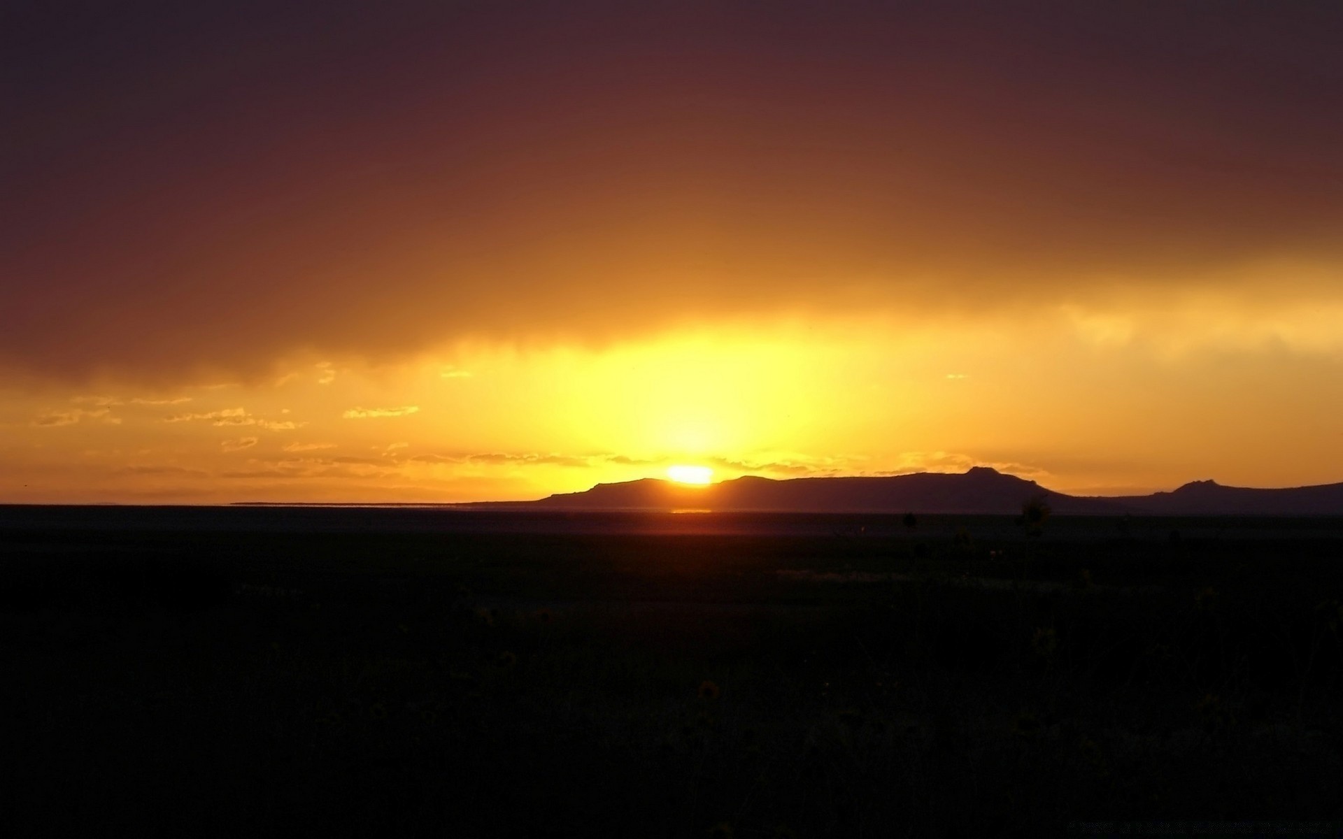 cielo puesta de sol amanecer noche sol crepúsculo paisaje cielo luz iluminado silueta buen tiempo