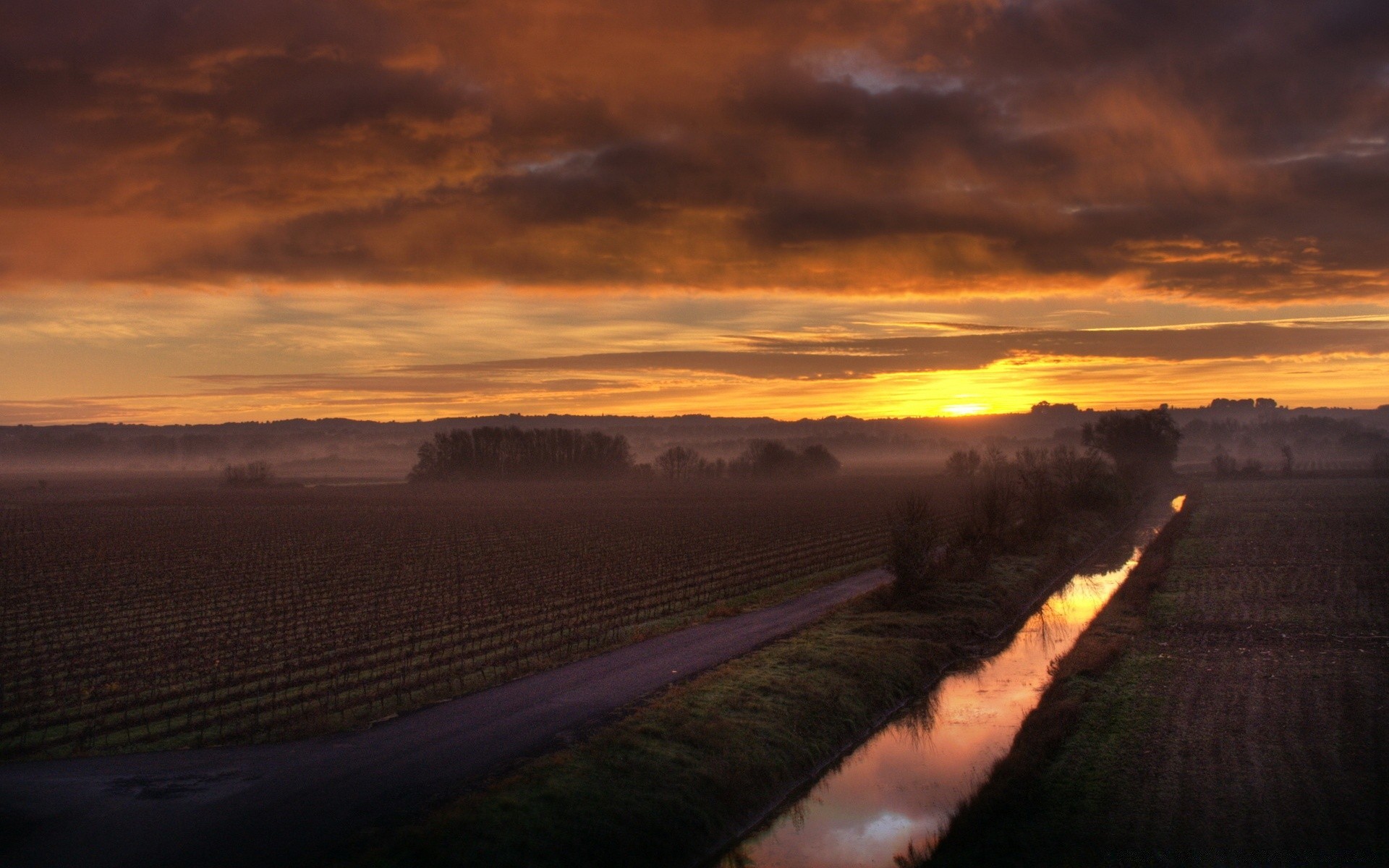 céu pôr do sol amanhecer noite paisagem crepúsculo água céu sol luz viajar natureza ao ar livre lago