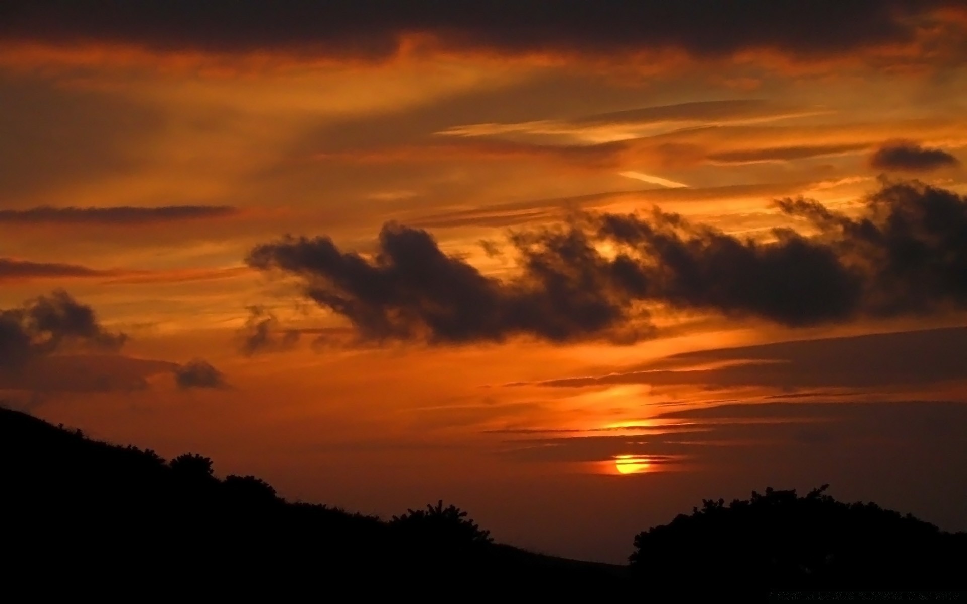 céu pôr do sol amanhecer sol noite crepúsculo céu ao ar livre natureza retroiluminado silhueta bom tempo paisagem