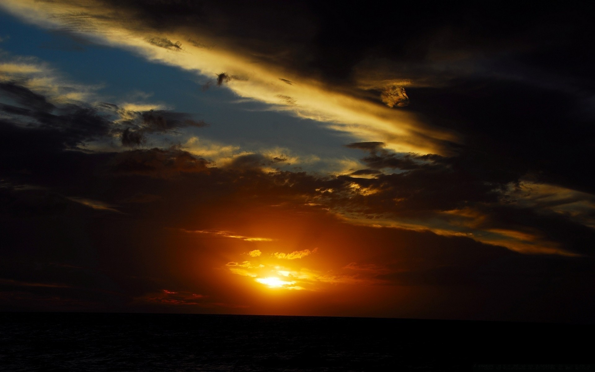 天空 日落 黎明 傍晚 黄昏 太阳 水 照亮 天空 光 海滩 海 景观 海洋 剪影 好天气 自然