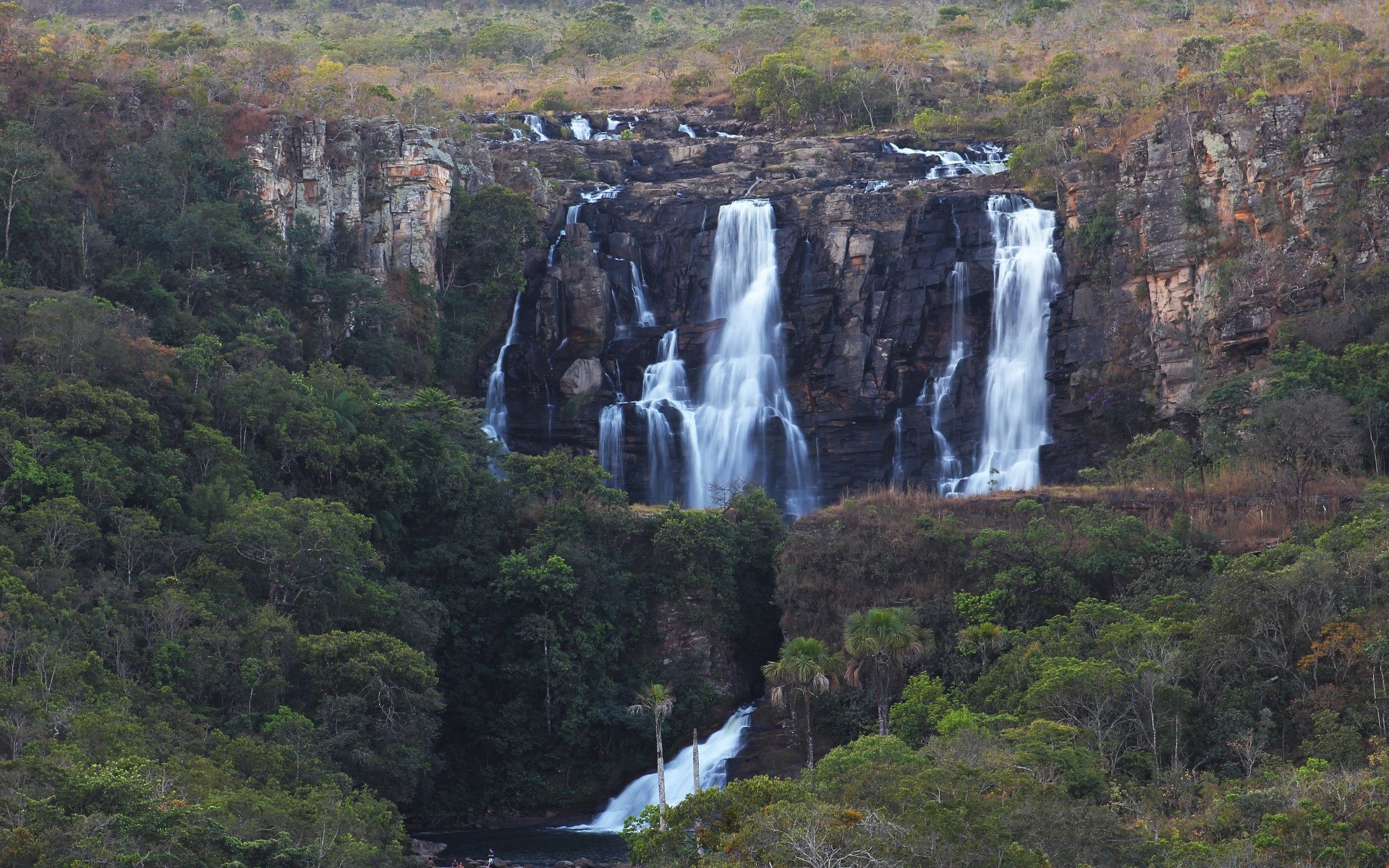 cachoeiras cachoeira água rio paisagem natureza rocha viagem cascata ao ar livre córrego madeira montanha cênica outono tráfego chuva córrego canyon molhado