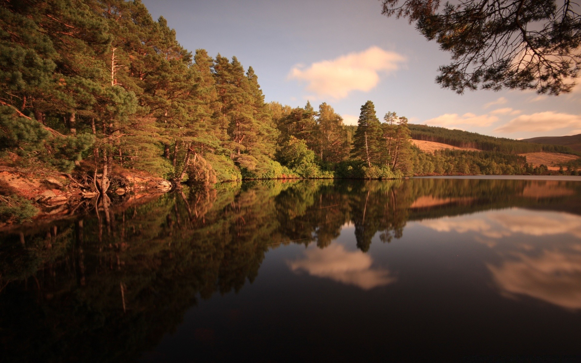 lago agua reflexión río paisaje árbol viajes naturaleza madera al aire libre otoño amanecer cielo puesta del sol