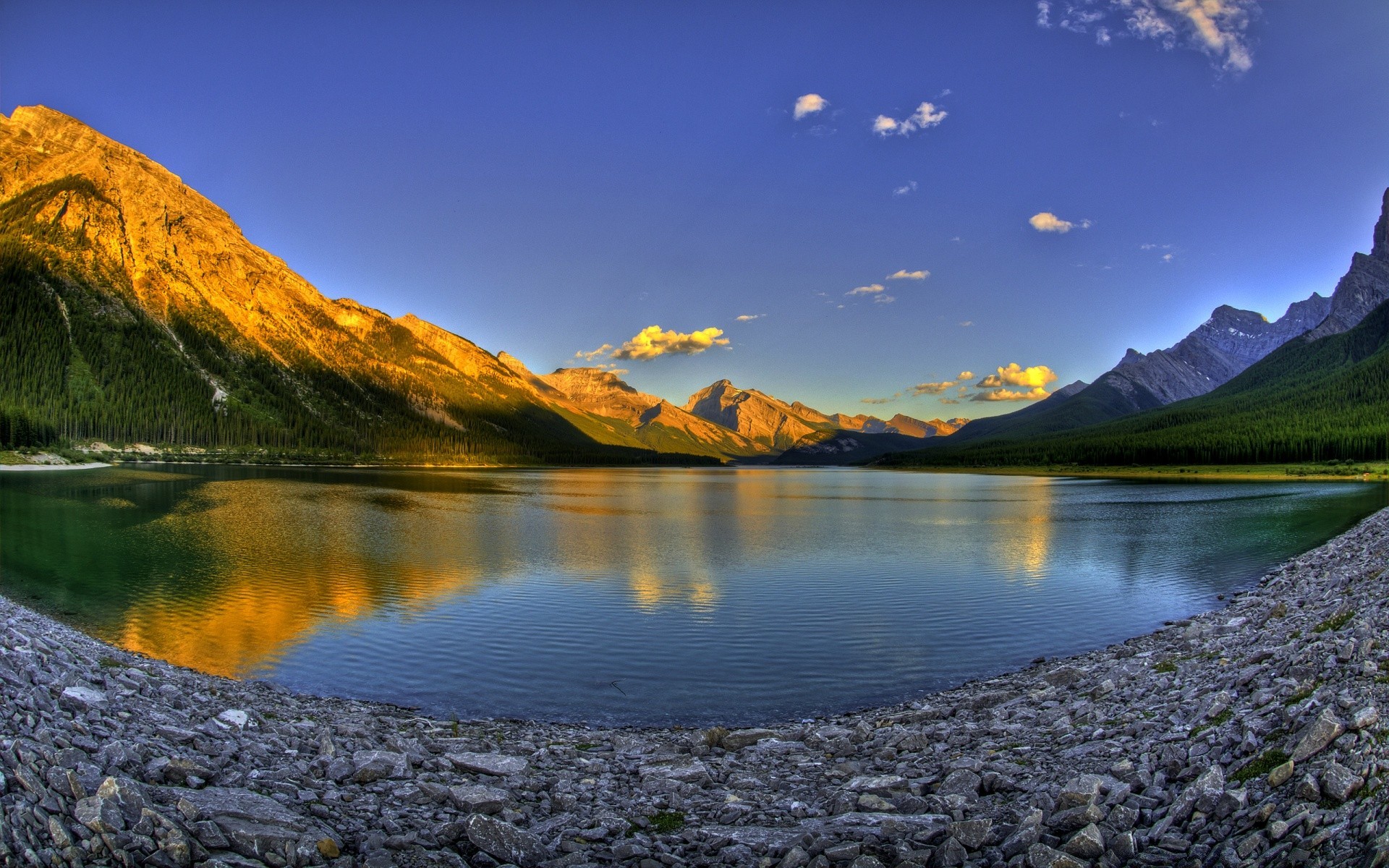 lake water landscape mountain travel nature sky outdoors reflection river snow scenic fall dawn sunset valley