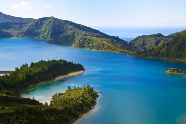 Lake and sea separated by mountains