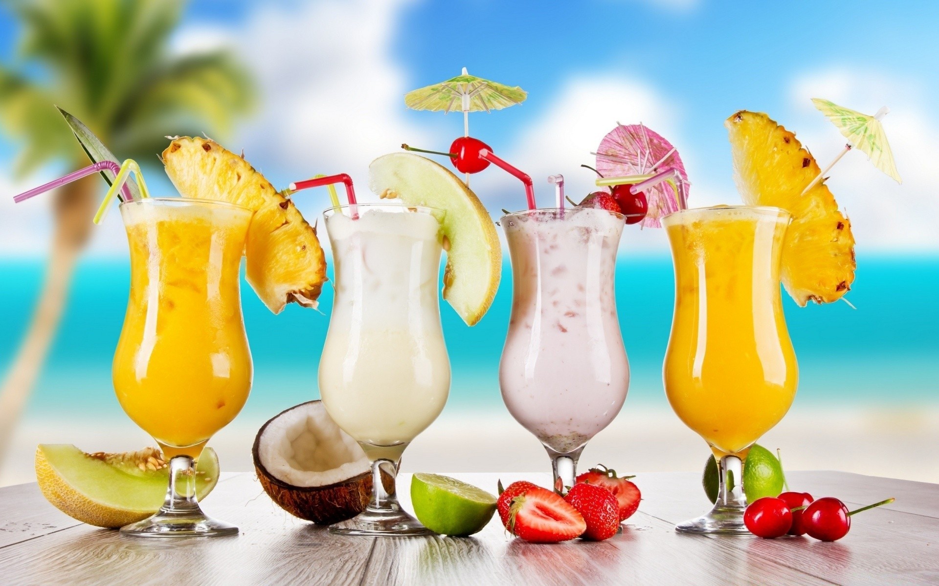 sommer tropisch saft cocktail glas obst stroh kälte trinken eis exotisch minze smoothie saftig erfrischung essen