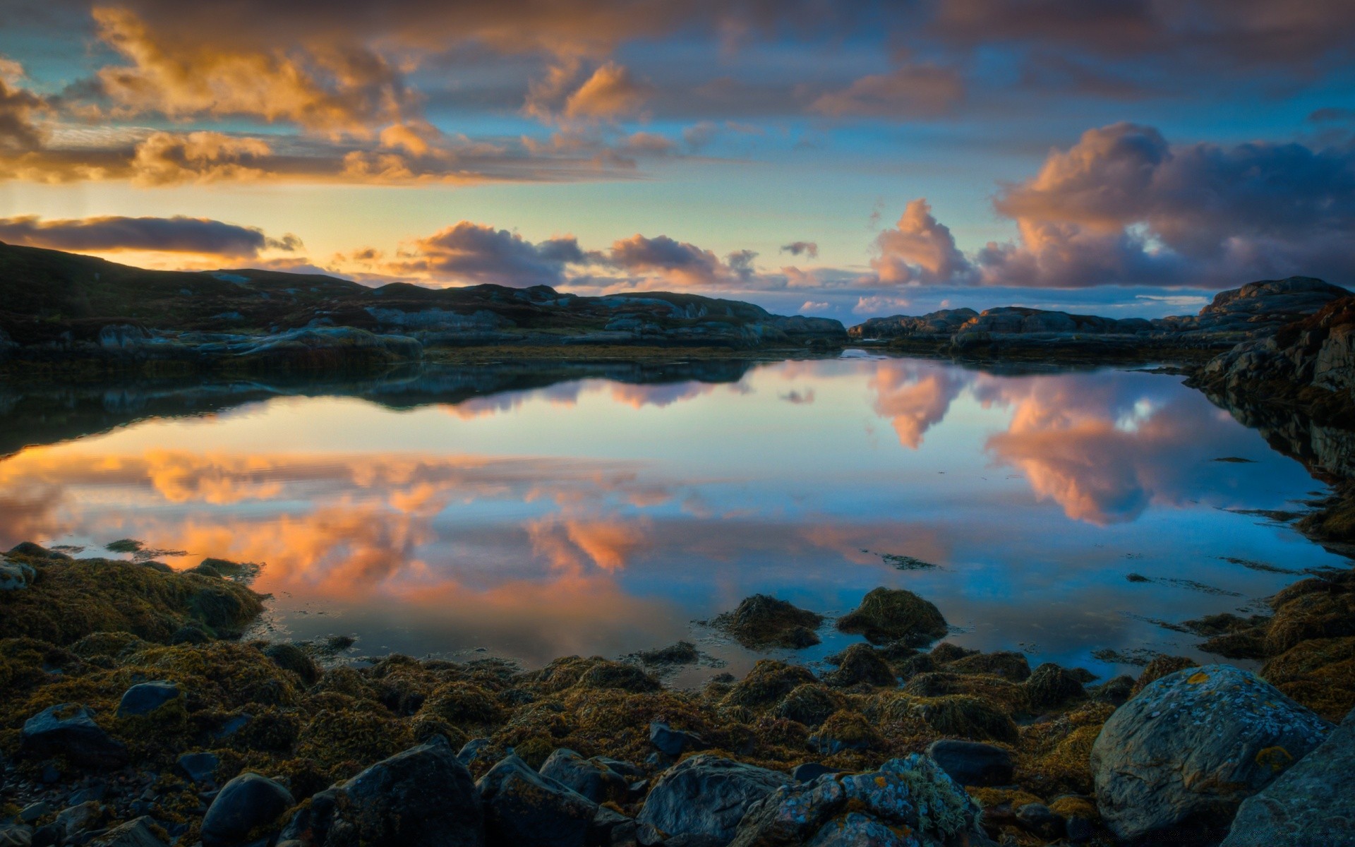 lac coucher de soleil eau aube soir paysage crépuscule mer océan réflexion mer ciel voyage nature plage paysage soleil