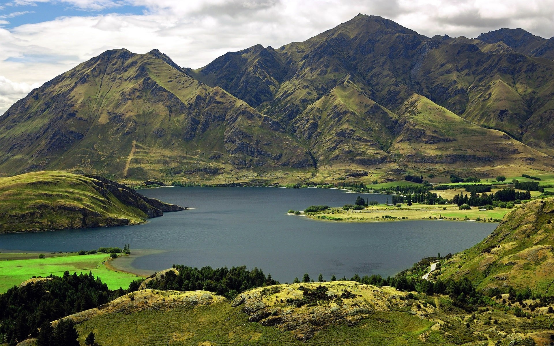 湖泊 水域 景观 山 旅游 户外 山谷 河流 自然 风景 日光 天空