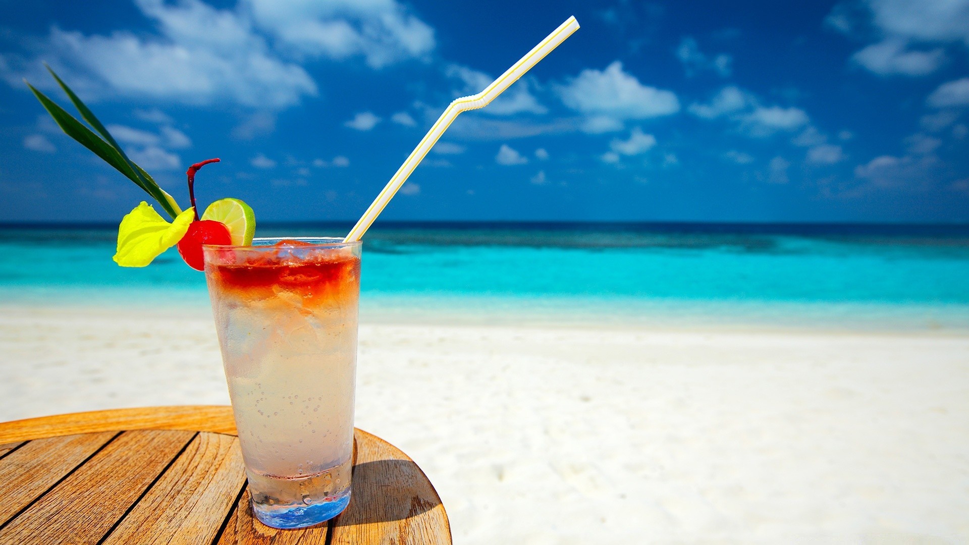 summer tropical beach sand vacation exotic cocktail drink relaxation seashore ice resort sun glass cold travel idyllic