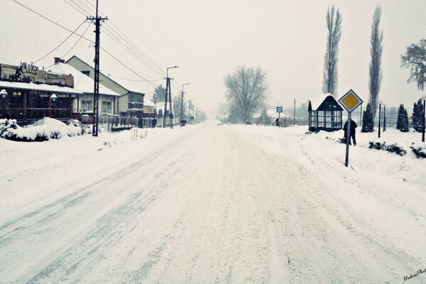 Nieve congelada por el clima frío