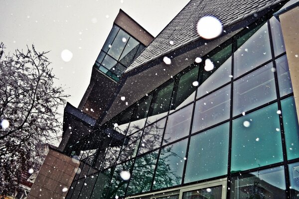 A city during a snowfall