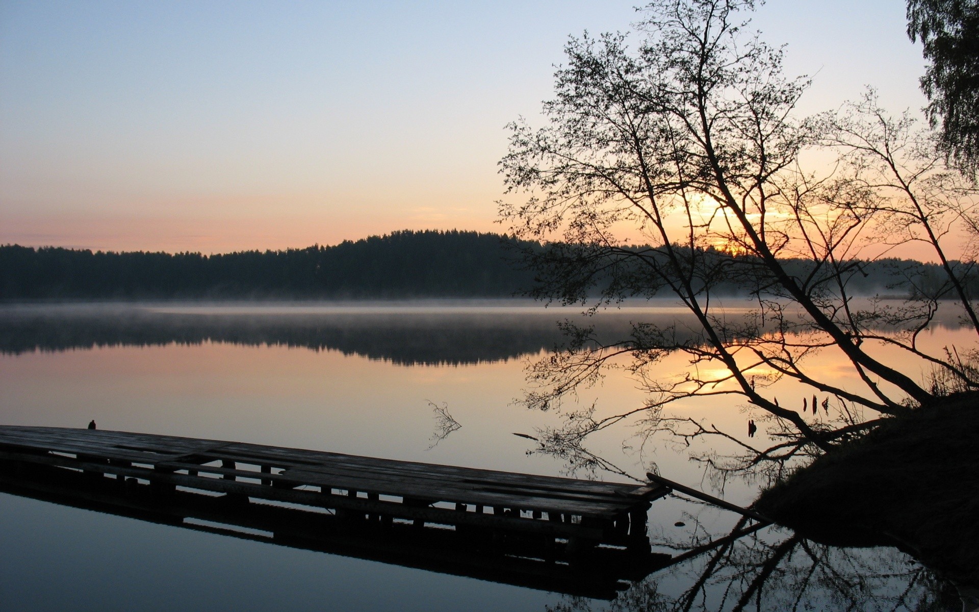 lago árbol amanecer reflexión agua paisaje río otoño naturaleza madera al aire libre noche niebla cielo puesta de sol luz tiempo invierno escénico