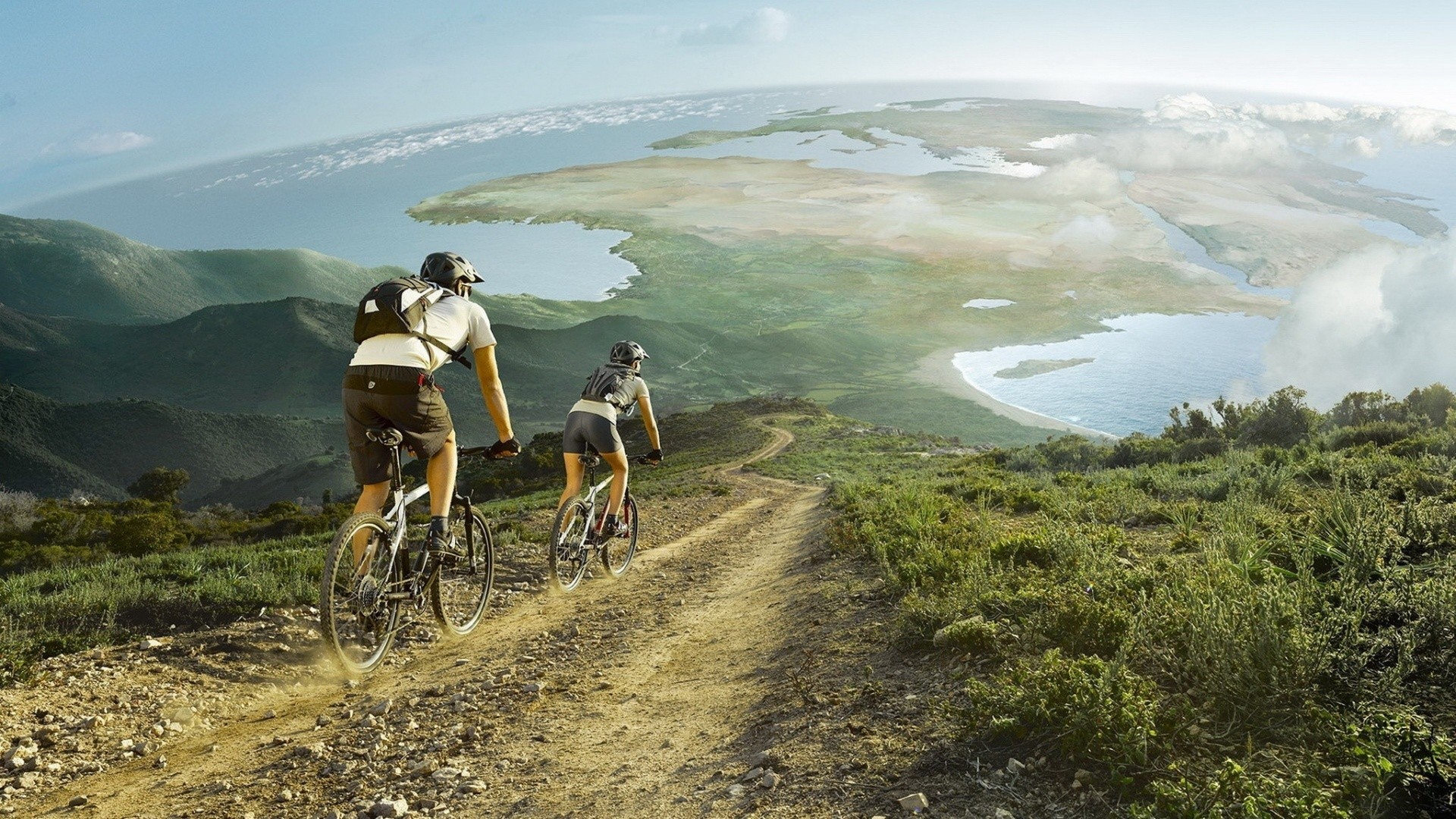 andar de bicicleta viajar aventura ao ar livre céu férias natureza férias montanha paisagem verão água estrada caminhada liberdade