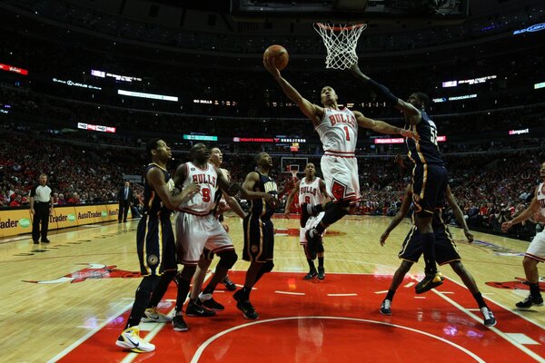 Photos of NBA basketball players at the match