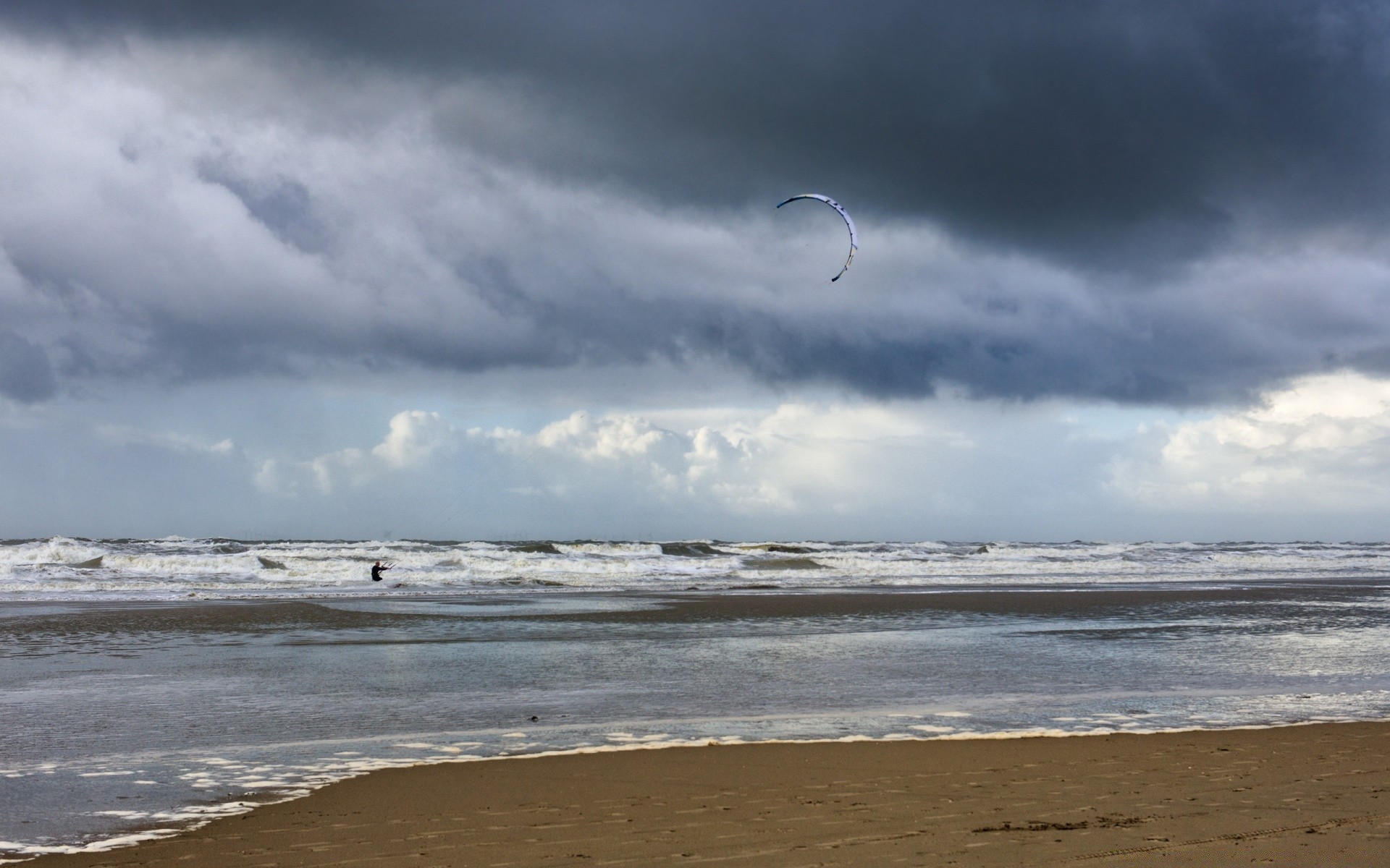 deportes agua mar playa océano mar paisaje paisaje cielo arena ola tormenta viajes nube surf escénico isla luz del día naturaleza