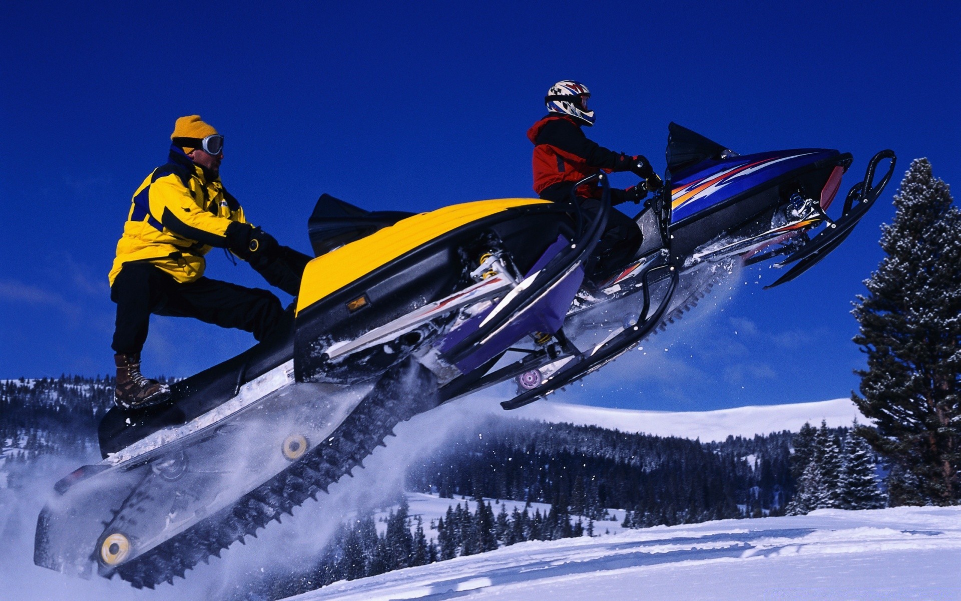 esporte neve inverno esquiador snowboard estância de esqui resort ação frio montanha óculos lazer gelo descida encosta de esqui competição carro pista