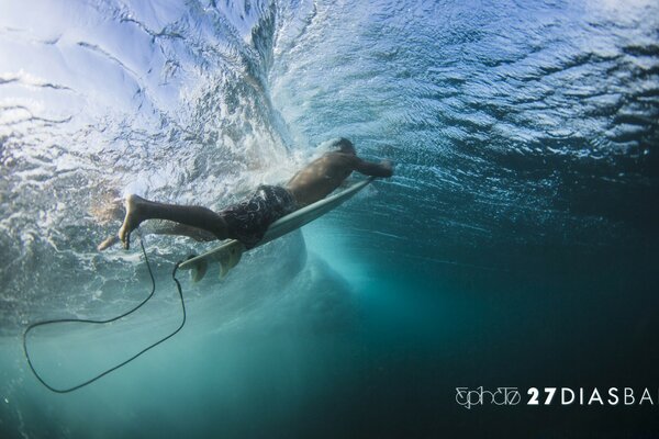 Underwater surfing in Bali