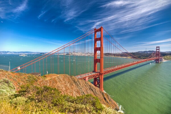 Hängende lange Brücke in Amerika