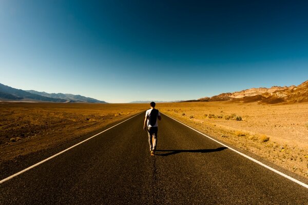 Carretera del desierto en América