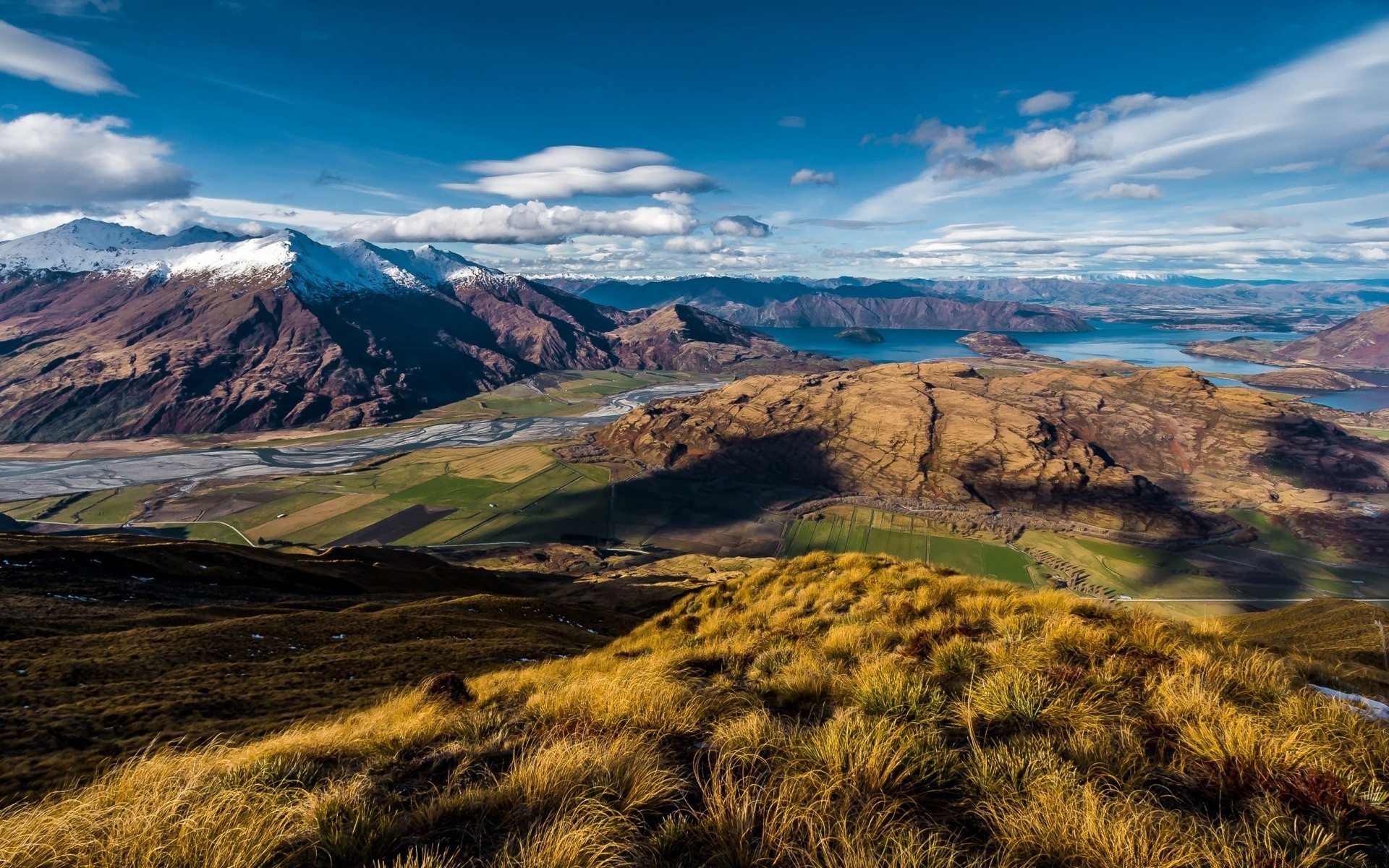 landscapes landscape mountain sky travel nature outdoors scenic hill grass water valley daylight