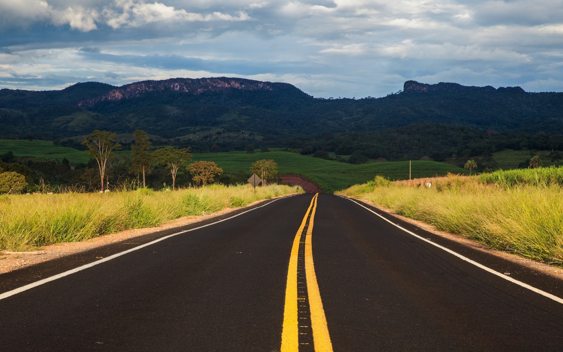 america strada asfalto autostrada viaggi vuoto lungo guida cielo sistema di trasporto prospettiva paesaggio all aperto natura dritto rurale campagna disco