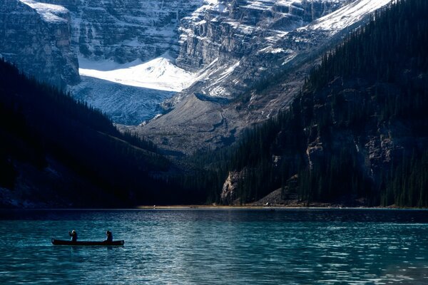 Tranquillità nelle montagne d America sfondi