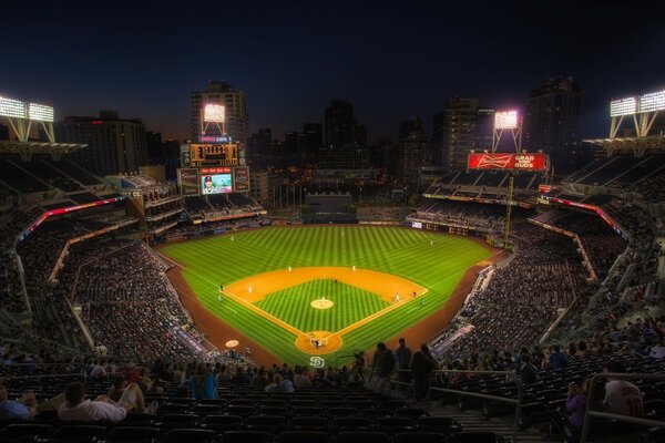 Béisbol en el estadio, los aficionados a encantados