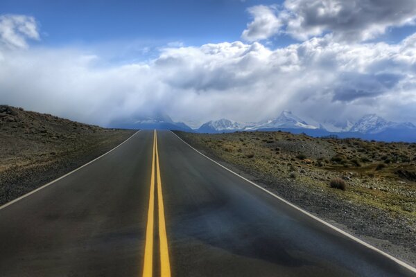 The road to the heavenly cloud Castle