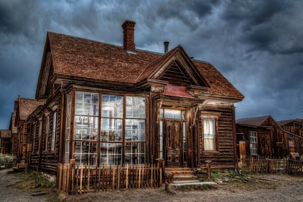 Photo wooden old house