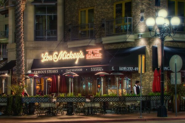 Lou & Miki Steakhouse Restaurant at Night, San Diego, California