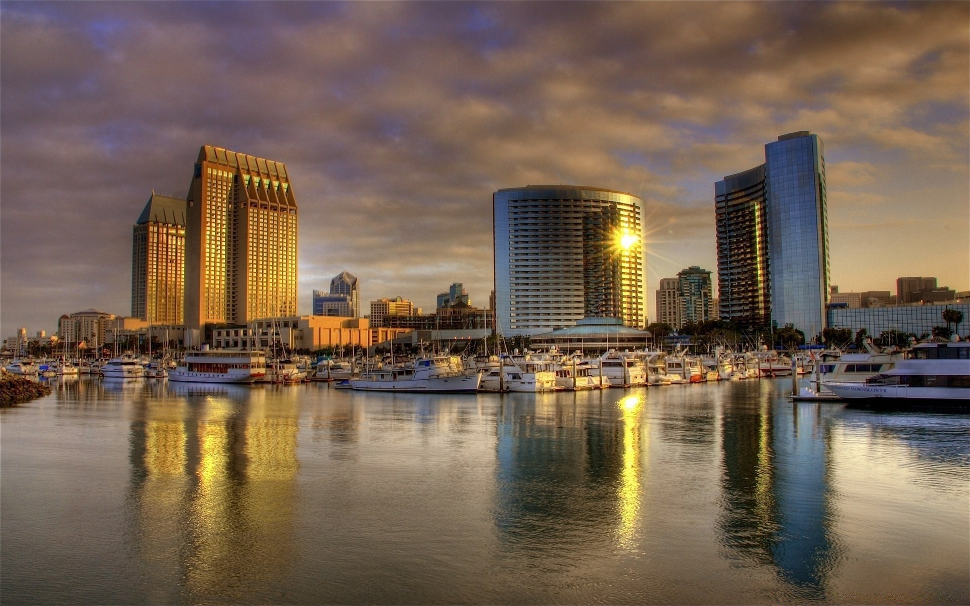 america city skyline architecture downtown skyscraper cityscape water waterfront building reflection dusk sunset office sky travel finance modern river urban