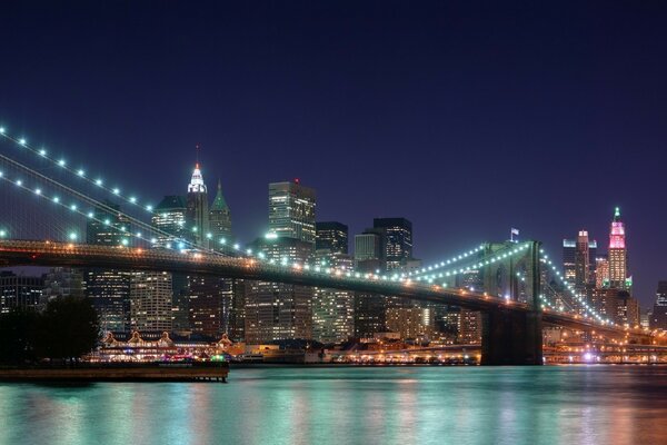 Pont de la ville dans l illustration de nuit