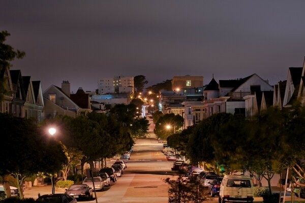 Twilight in a sleepy suburb